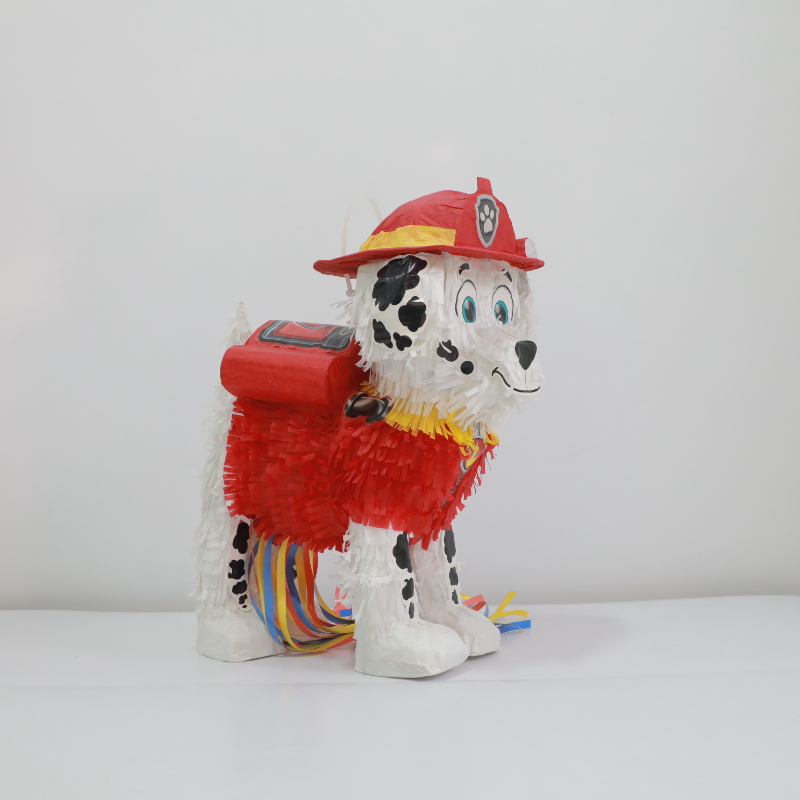 mini -eläinpinata